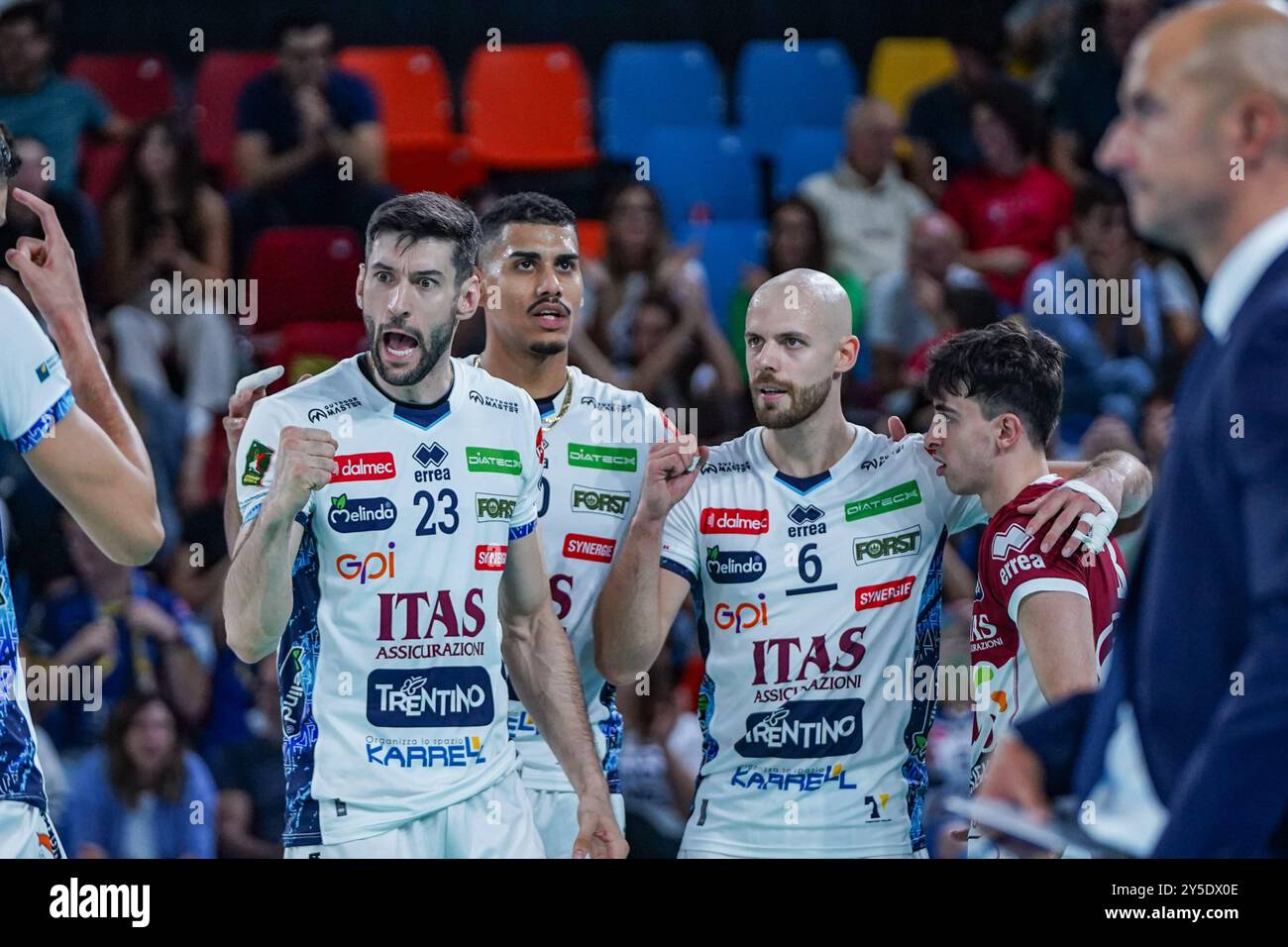 Trento esultanza durante Itas Trentino vs vero Volley Monza, partita Supercoppa Italiana maschile di pallavolo a Firenze, 21 settembre 2024 Foto Stock