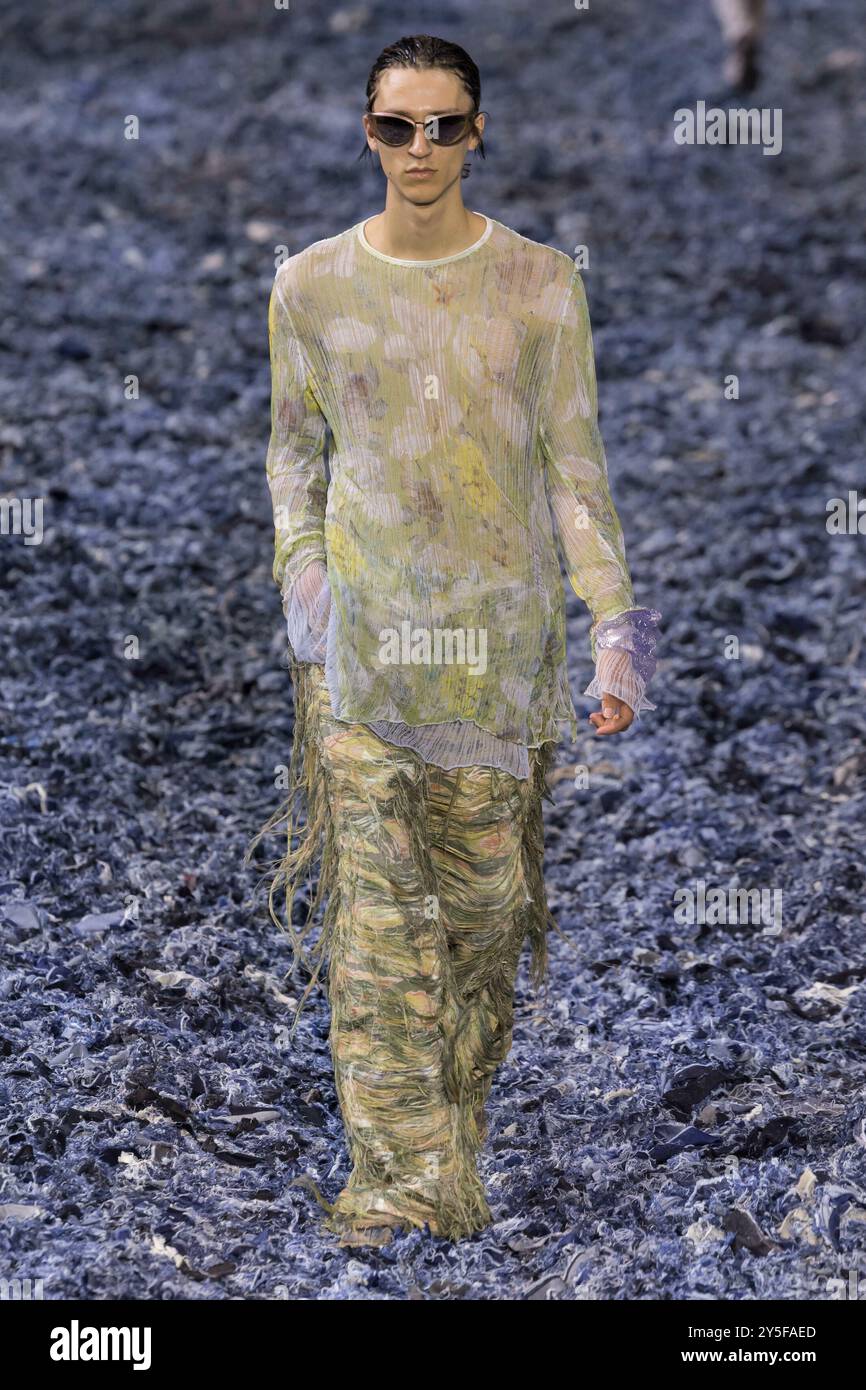 Milano, Italia. 21 settembre 2024. DIESEL Runway Primavera/Estate 2025 durante la Milano Fashion Week del 2024 settembre - Milano, Italia 21/09/2024 credito: dpa/Alamy Live News Foto Stock