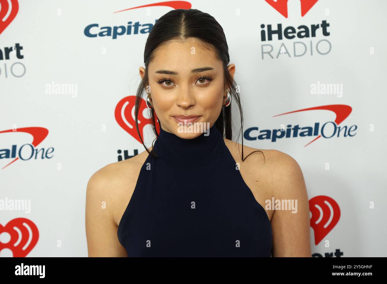 Las Vegas, Stati Uniti. 21 settembre 2024. La personalità dei social media Hana Kuro arriva per l'iHeartRadio Music Festival alla T-Mobile Arena di Las Vegas, Nevada, sabato 21 settembre 2023. Foto di James Atoa/UPI credito: UPI/Alamy Live News Foto Stock