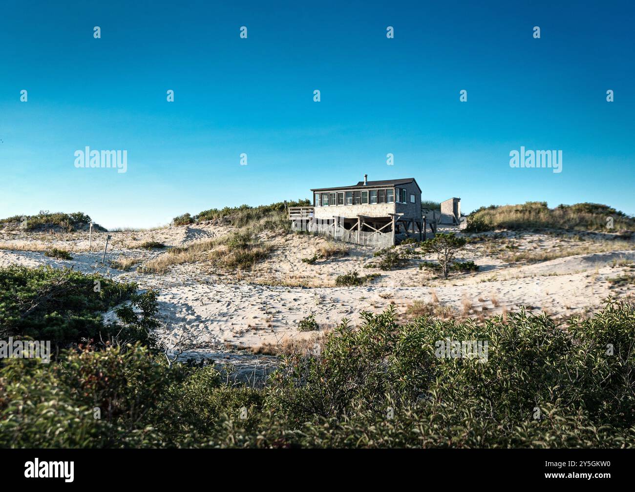 Uno dei 18 capanne di dune situate all'interno della sezione Provincelands del Cape Cod National Seashore. Le baracche sono di proprietà e gestite dal National Pa Foto Stock