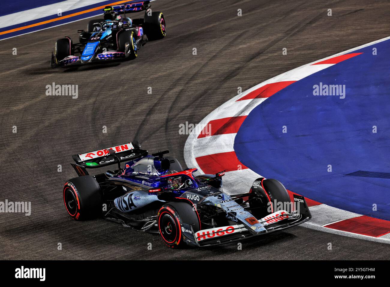 Singapore, Singapore. 22 settembre 2024. Daniel Ricciardo (AUS) camera e colazione VCARB 01. 22.09.2024. Formula 1 World Championship, Rd 18, Singapore Grand Prix, Marina Bay Street Circuit, Singapore, Race Day. Il credito fotografico dovrebbe essere: XPB/Alamy Live News. Foto Stock