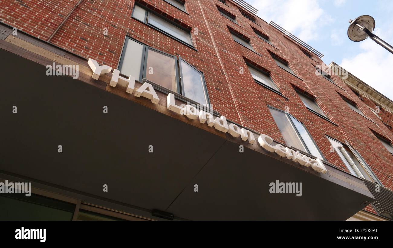 La Youth Hostel Association in Bolsover Street, Londra Foto Stock