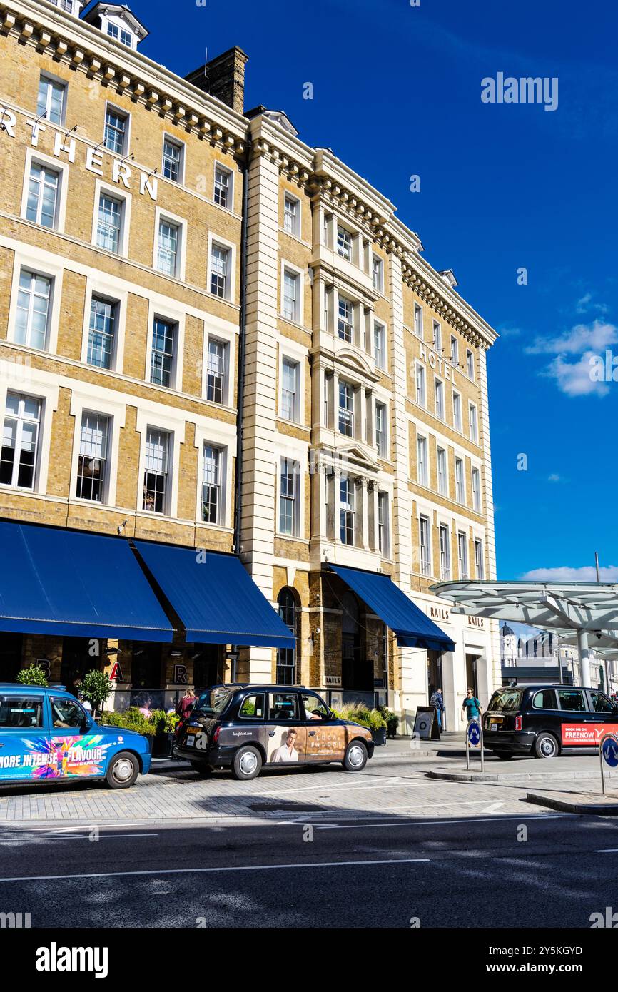 Great Northern Hotel tra le stazioni di St Pancras International e Kings Cross a Londra, Inghilterra Foto Stock