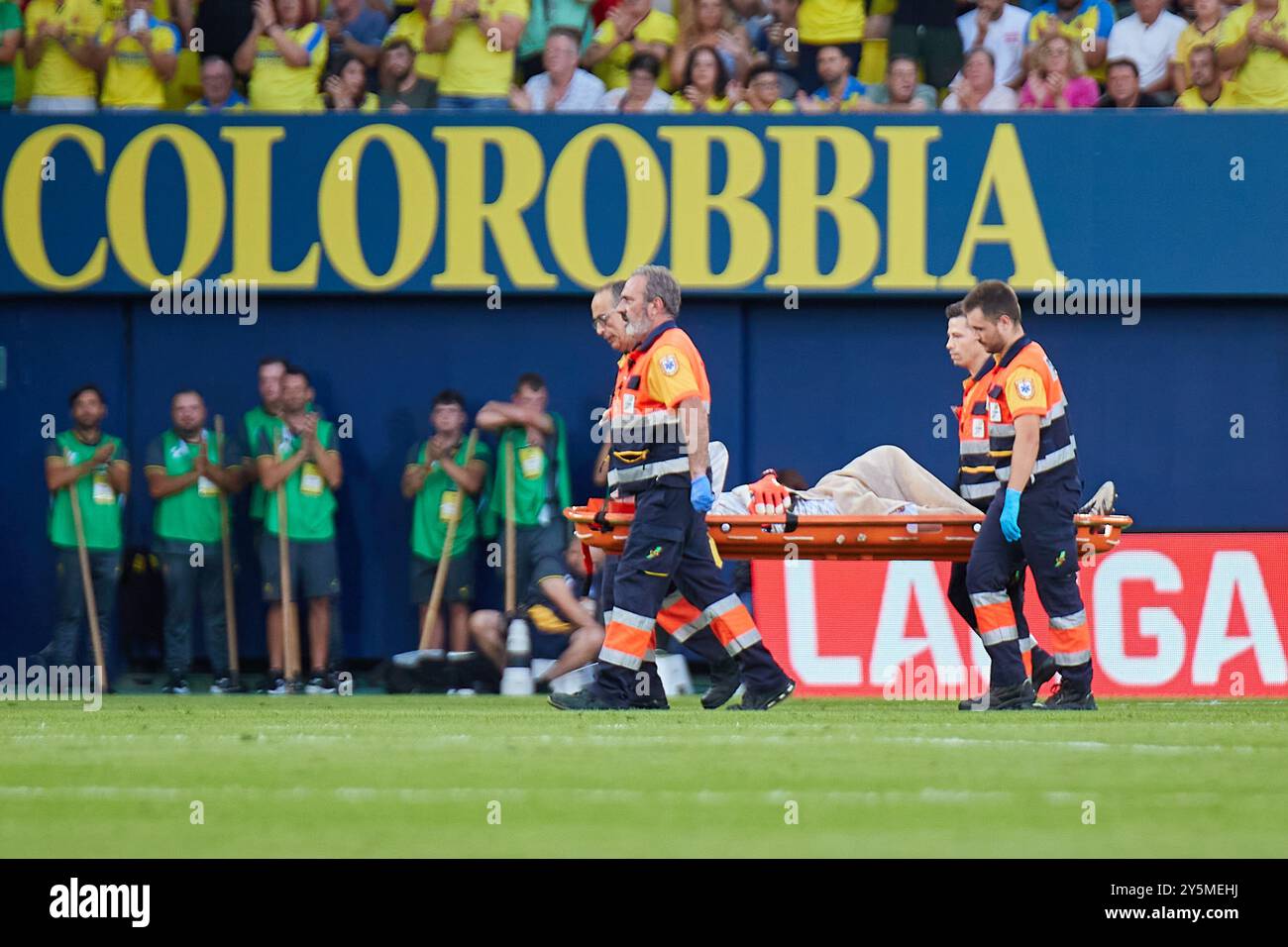 Villarreal, Spagna. 22 settembre 2024. VILLARREAL, SPAGNA - 22 SETTEMBRE: Infortunio di Marc-Andre ter Stegen portiere del Barcellona durante la liga EA Sports match tra Villarreal e FC Barcelona all'Estadio de la ceramica il 22 settembre 2024 a Villarreal, Spagna. (Foto di Jose Torres/Photo Players Images/Magara Press) credito: Magara Press SL/Alamy Live News Foto Stock