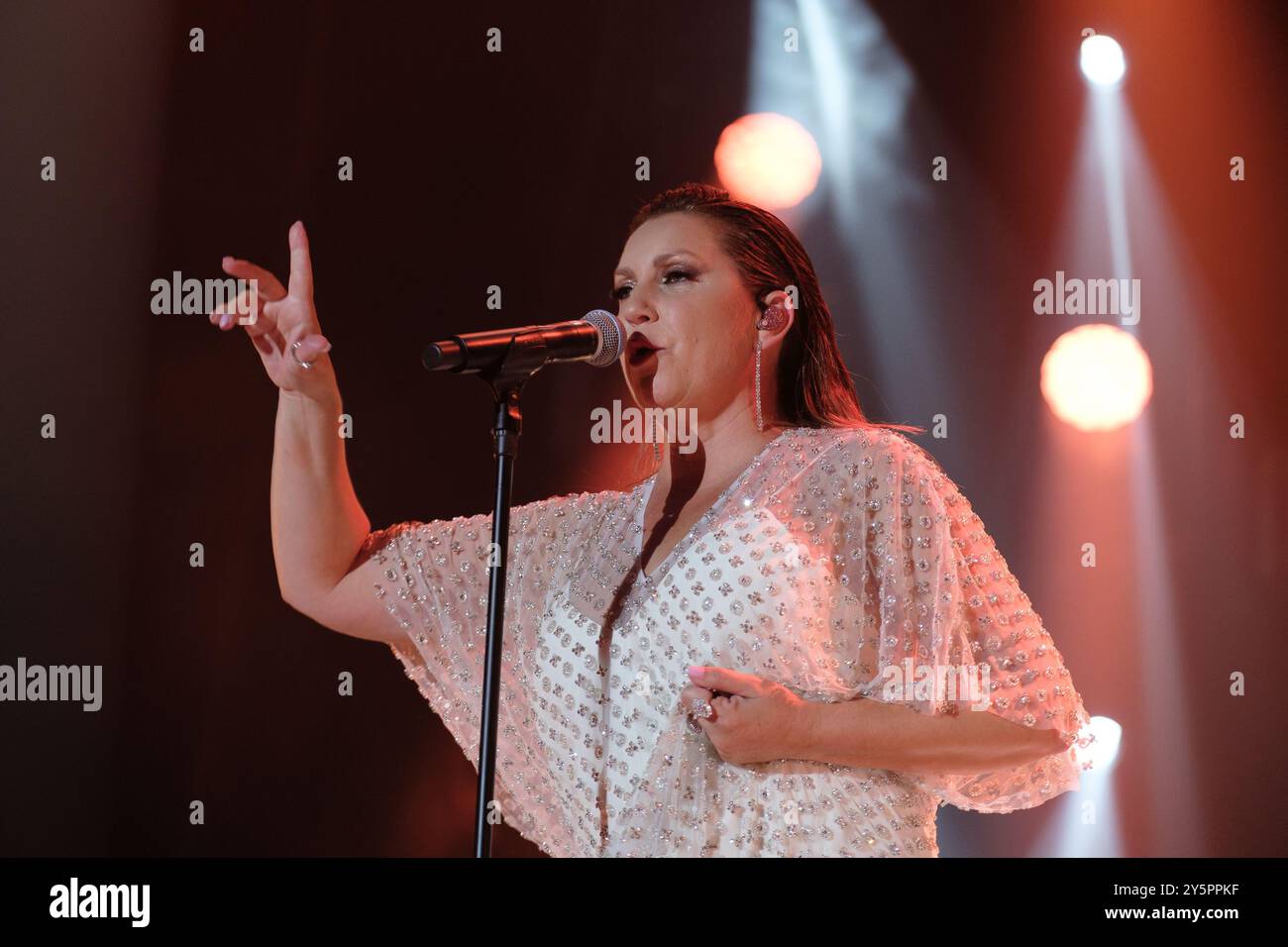 Madrid, Spagna. 22 settembre 2024. Niña Pastori ( Maria Rosa Garcia) durante una performance al WiZink Center, il 22 settembre 2024 a Madrid, Spagna. Crediti: SIPA USA/Alamy Live News Foto Stock