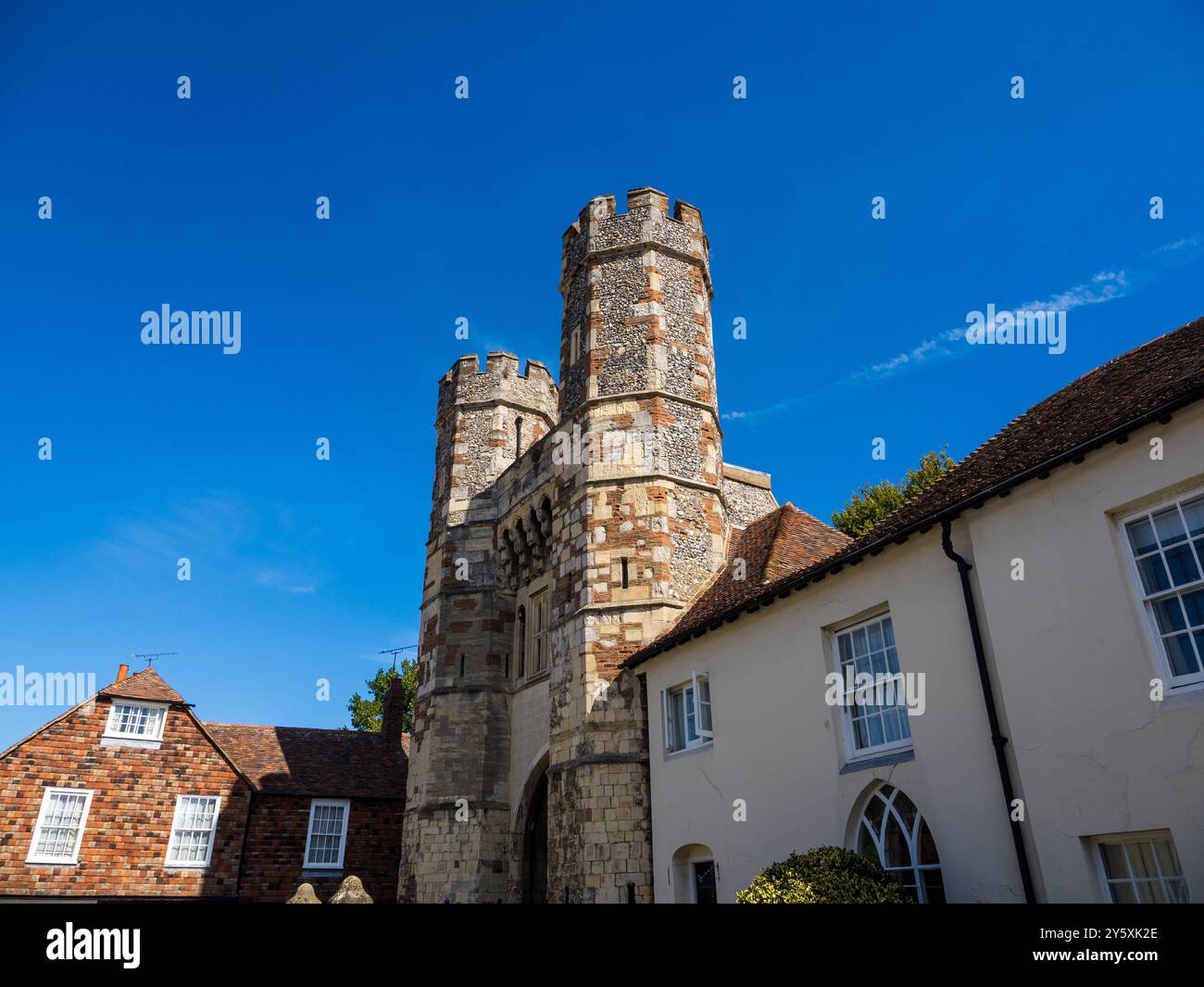 Fyndon Gate, Gatehouse, St Augustins Abbey Gate House, Kings School, Canterbury, Kent, Regno Unito, GB. Foto Stock