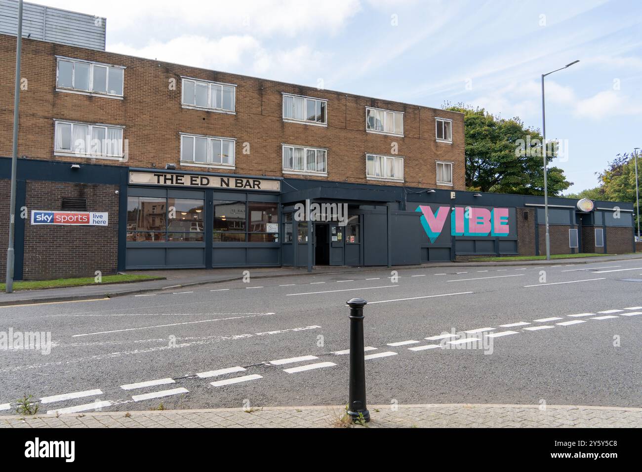 Peterlee, contea di Durham, Regno Unito. L'Eden Bar e il night club Vibe nella città nuova. Foto Stock