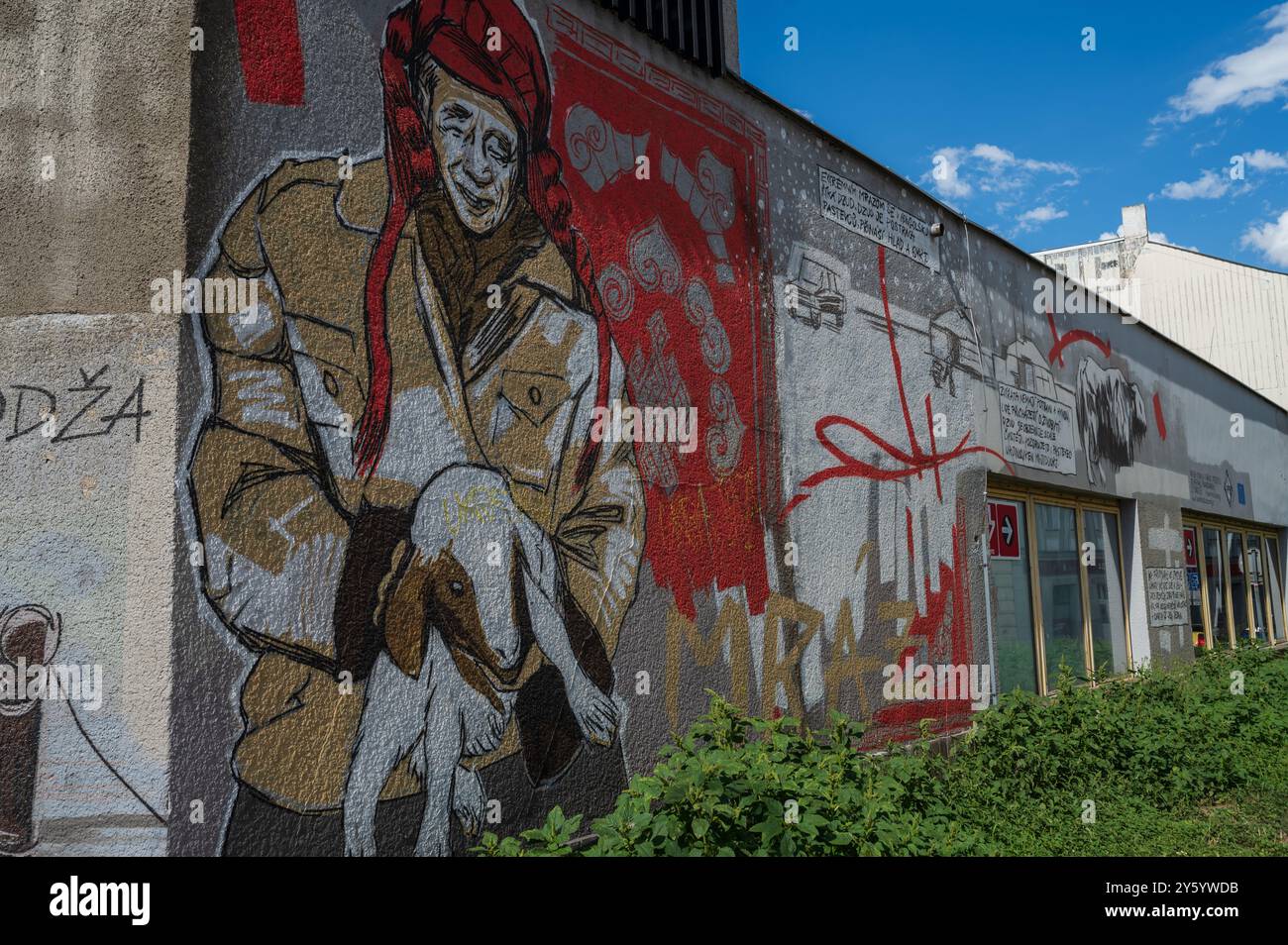 L'artista Toy Box ha decorato le pareti di Firenze con storie comiche sulla Cambogia e l'insegnante cambogiano Tith Davy, Praga Foto Stock