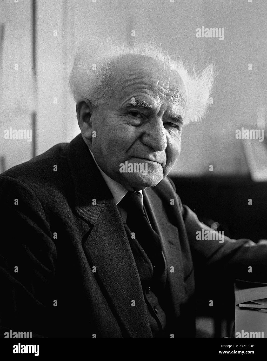 David Ben Gurion. Ritratto di uno dei principali fondatori dello stato di Israele e del suo primo primo ministro, David Ben-Gurion (1886-1973) nel 1960 Foto Stock