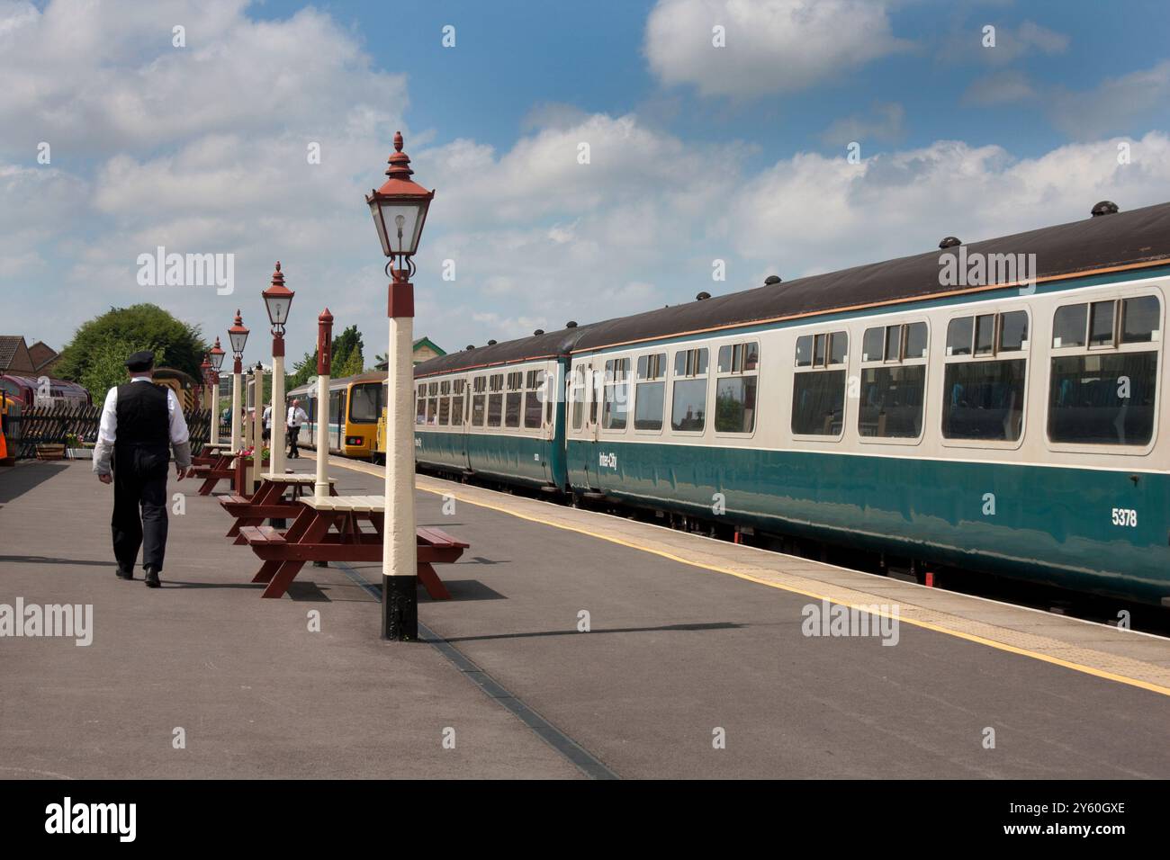 Wensleydale Heritage Railway da Leeming a Leyburn, Lower Swaledale, Yorkshire Dales, Inghilterra Foto Stock