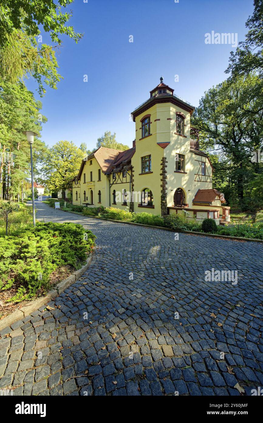 Casa dell'energia nel parco Wilhelm Ostwald, ex Wilhelm Ostwald Memorial, premio Nobel Wilhelm Ostwald, chimico, filosofo, sociologo, Nob Foto Stock