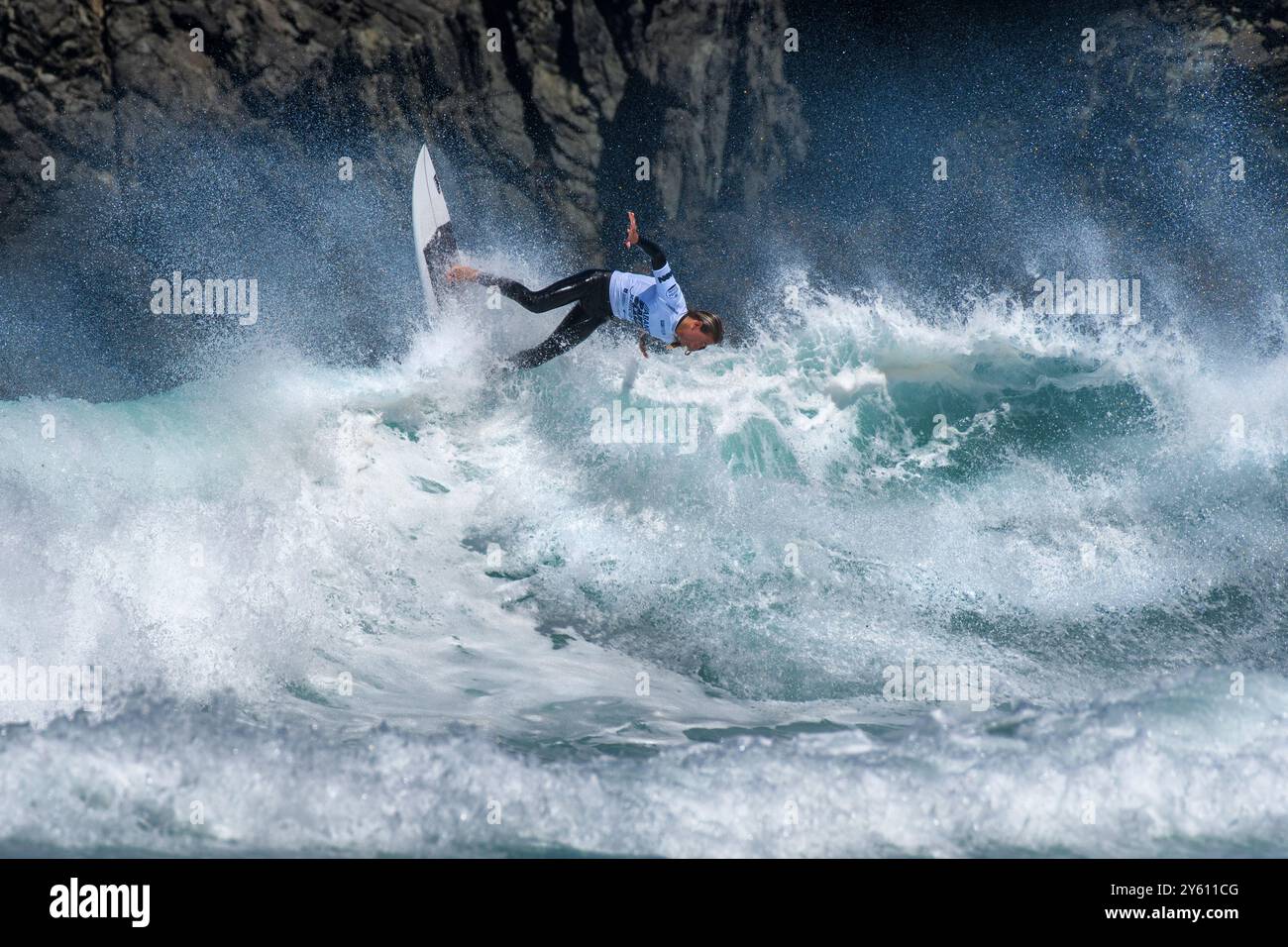 Pantin, Galizia. Hugo Ortega nella serie World Qualifying della World Surf League. Foto Stock