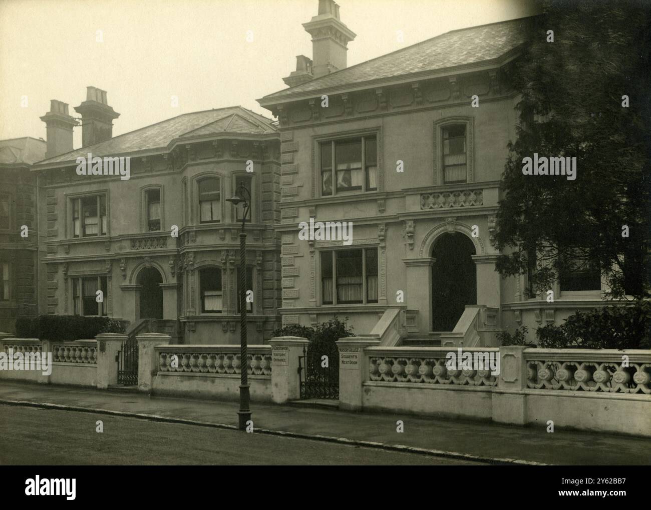 ARCHIVIO BOX 4 ARC 0122 riferimento: 001424 ST CHRISTOPHERS , PARK RD , Tunbridge Wells , Kent , Inghilterra : EDIFICI . DATA : 1930S PRE BARNARDO`S Foto Stock
