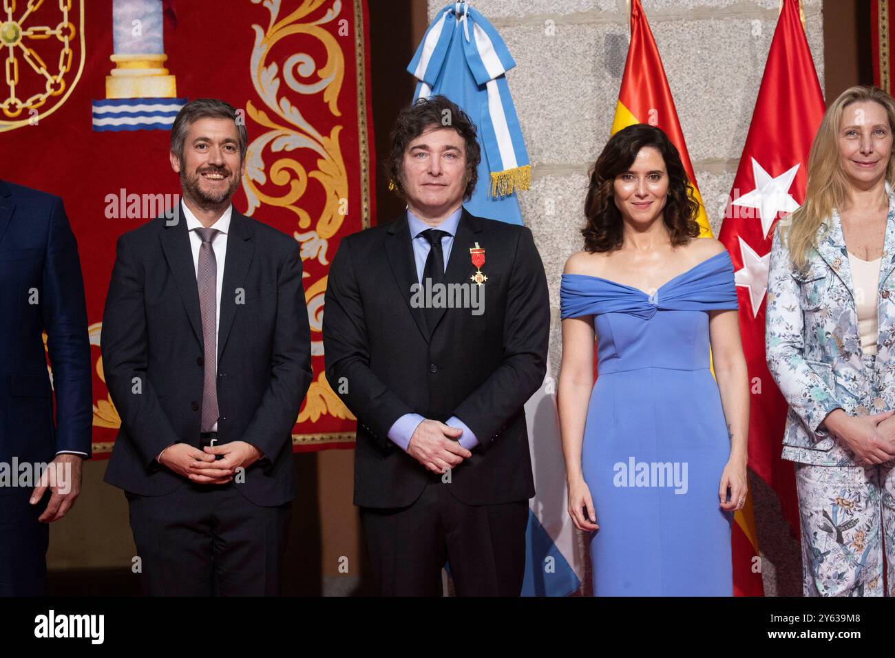 Madrid, 21/06/2024. Il presidente argentino, Javier Milei, riceve la Medaglia internazionale della Comunità di Madrid dal presidente Isabel Díaz Ayuso. Foto: Ángel de Antonio. ARCHDC. Crediti: Album / Archivo ABC / Ángel de Antonio Foto Stock