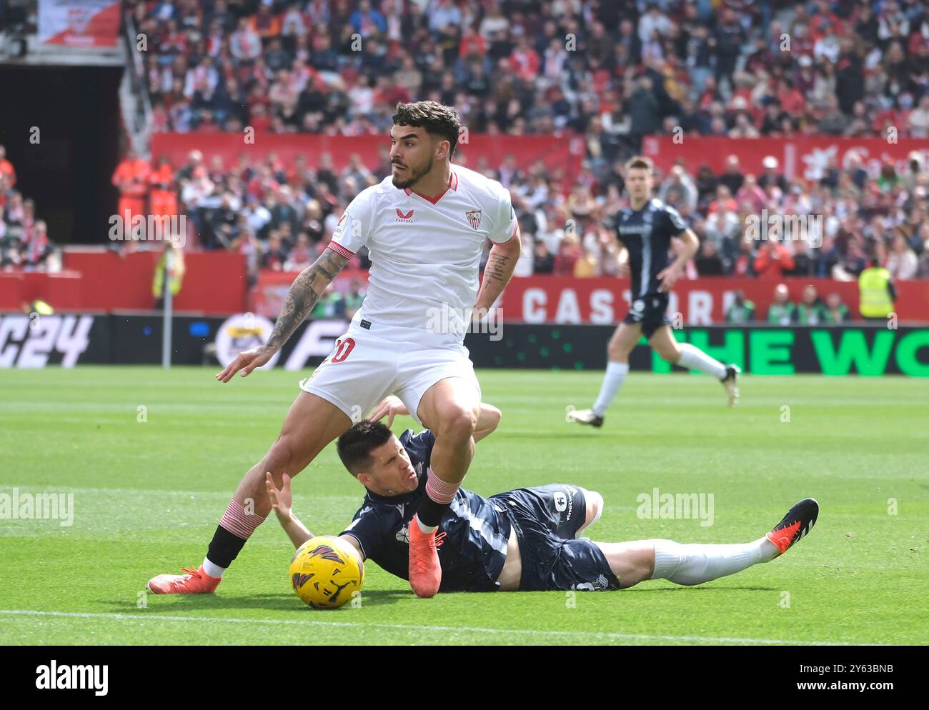 Siviglia, 02/03/2024. Stadio Ramón Sánchez Pizjuán. EA Sport League. Giorno della partita 27. Partita tra Siviglia e Real Sociedad con un risultato di 3-2 a favore del Siviglia. Foto: JM Serrano. SEGN. ARCHSEV. Crediti: Album / Archivo ABC / Juan Manuel Serrano Becerra Foto Stock