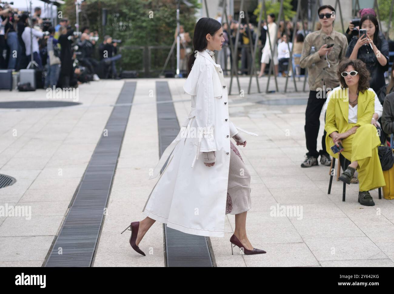 Marco Rambald sfilata di moda durante la Milano Fashion WEEK donna primavera estate 2025 Foto Stock