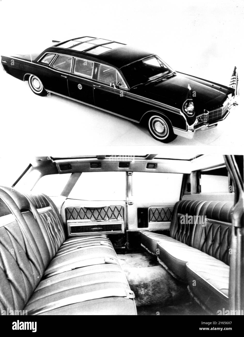 La Lincoln Continental del 1969, costruita su misura, è la nuovissima limousine presidenziale. Fu consegnato ai servizi segreti il 21 ottobre . Quando il Presidente sta cavalcando in macchina, la bandiera degli Stati Uniti è sventolata dal parafango destro e lo standard del Presidente dal parafango sinistro. Una sezione centrale del tetto in vetro è incernierata in modo da poterla aprire . Il paraurti posteriore può essere abbassato come un portellone e convertito in una piattaforma per gli agenti dei servizi segreti . L'interno è rivestito di moquette in argento mouton . Un platorello scorrevole in vetro Foto Stock