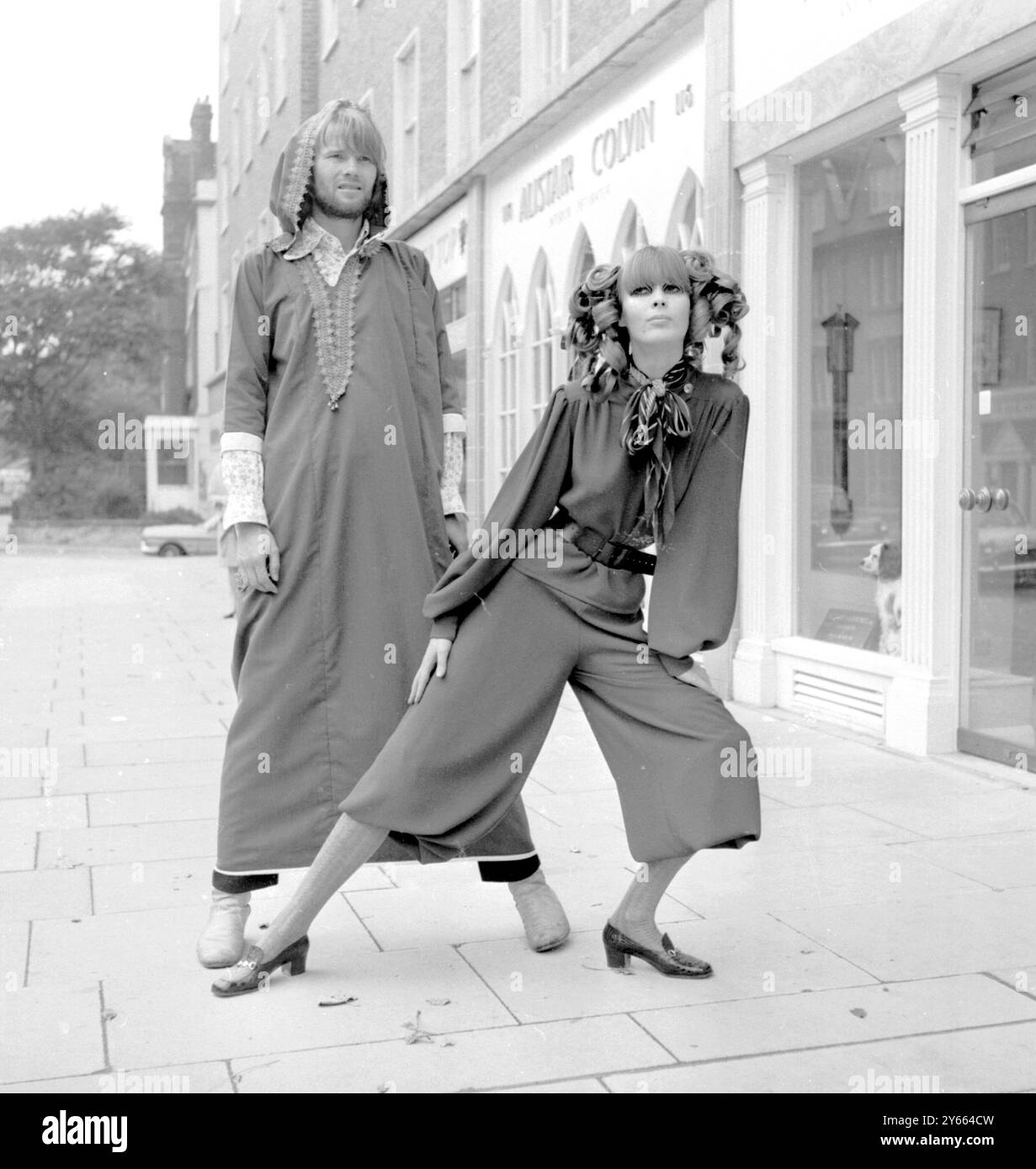 Moda hippy Foto e Immagini Stock in Bianco e Nero Alamy
