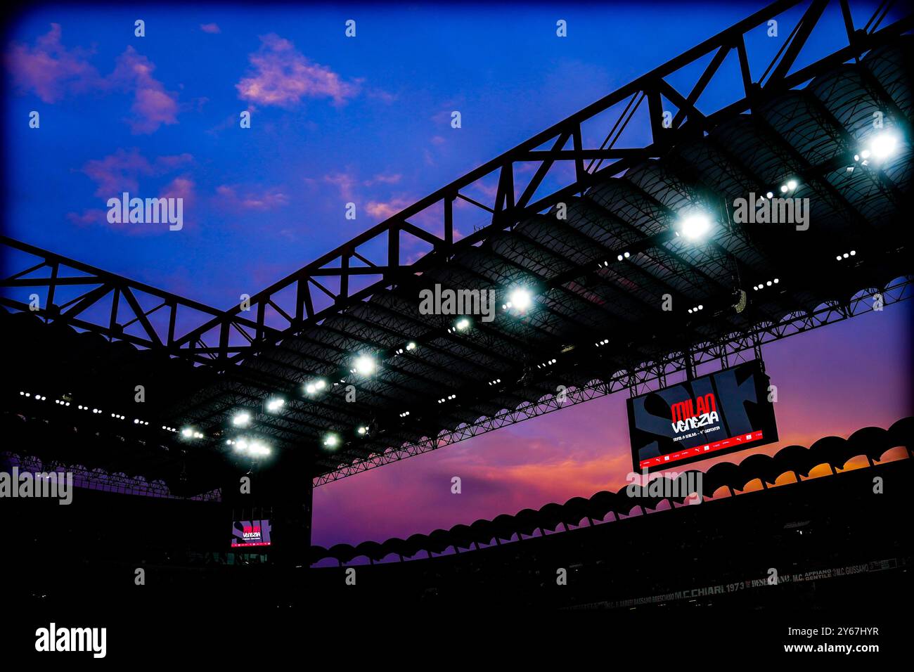 Milano, Italia. 14 settembre 2024. Stadio San Siro prima della partita di calcio di serie A tra Milano e Venezia allo Stadio San Siro di Milano - sabato 14 settembre 2024. Sport - calcio . (Foto di Spada/Lapresse) credito: LaPresse/Alamy Live News Foto Stock