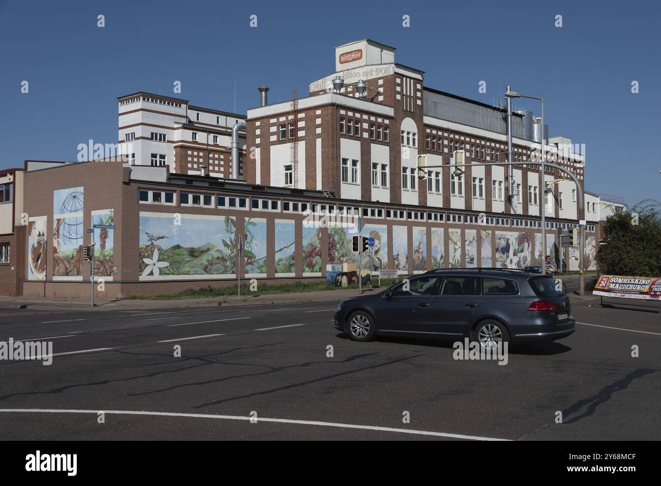 Torrefazione di caffè Roestfein Kaffee GmbH su Hafenstrasse nel distretto alte Neustadt, Magdeburgo, Sassonia-Anhalt, Germania, Europa Foto Stock