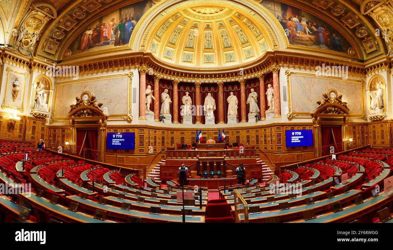 Sala riunioni del Senato nel Palazzo del Lussemburgo. Il palazzo fu originariamente costruito nel XVII secolo e dal 1958 ospita il Senato francese della Foto Stock