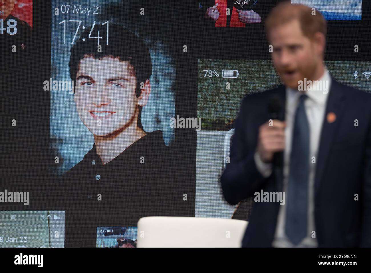 Manhattan, Stati Uniti. 24 settembre 2024. Il principe Harry, duca del Sussex, parla sul palco durante il panel "Everything, Everywhere, All At Once" durante il secondo giorno della Clinton Global Initiative (CGI) a New York. (Foto di Derek French/SOPA Images/Sipa USA) credito: SIPA USA/Alamy Live News Foto Stock