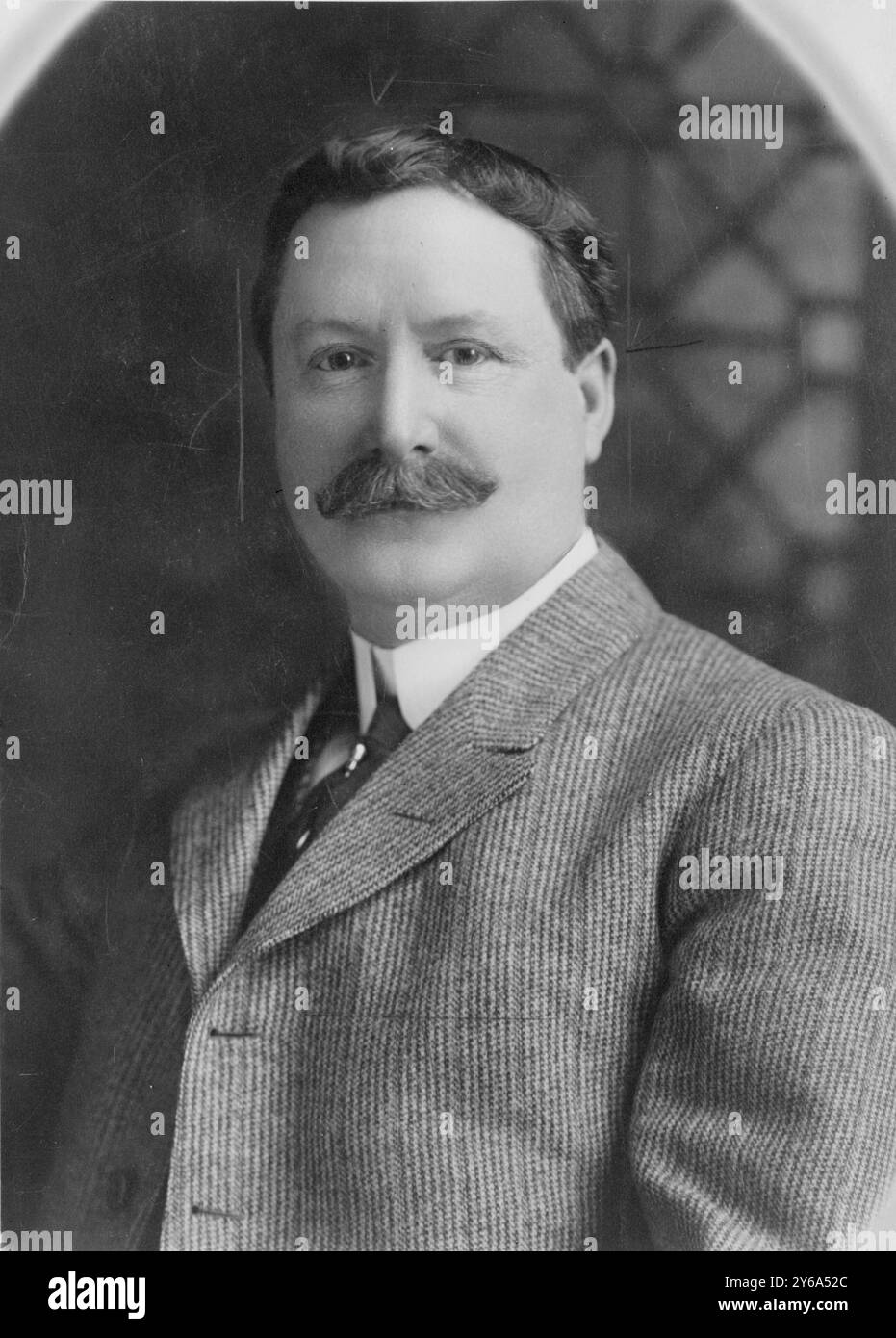 William J. Burns, ritratto testa e spalle, rivolto leggermente a sinistra, tra il 1900 e il 1920, Burns, William J., 1861-1932, stampe fotografiche, 1900-1920., Portrait Photographs, 1900-1920., Portrait Photographs, 1900-1920, stampe fotografiche, 1900-1920, George Grantham ., 1 stampa fotografica. Foto Stock