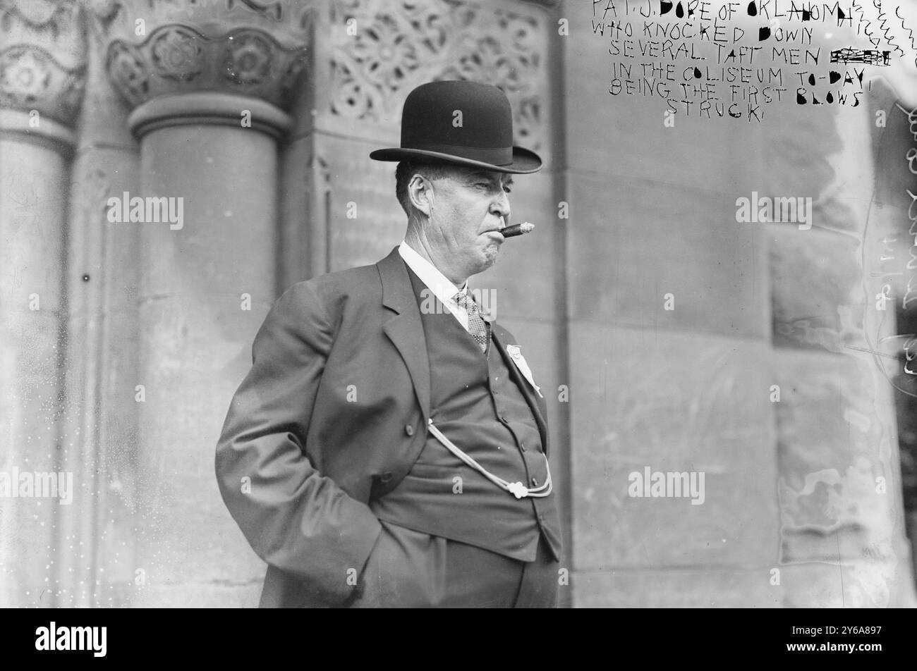 Pat J. Dore, dell'Oklahoma, che ha abbattuto diversi Taft nel Coliseum oggi, Glass negatives, 1 negativo: Glass; 5 x 7 pollici o più piccolo. Foto Stock