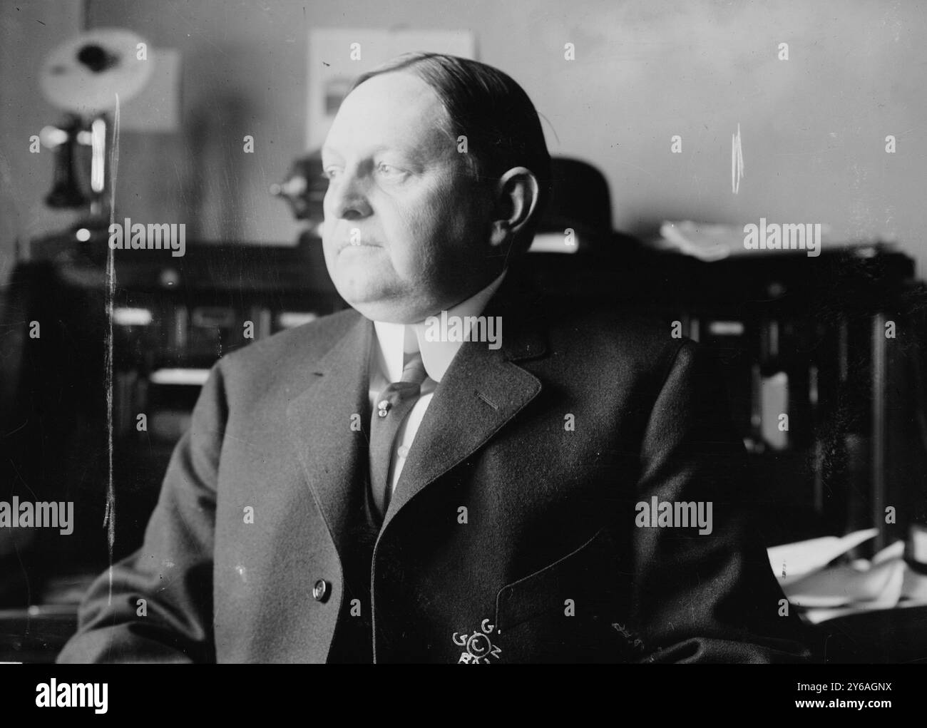 O.W. Underwood, la fotografia mostra il politico americano Oscar Wilder Underwood (1862-1929)., tra CA. 1910 e CA. 1915, Glass negative, 1 negativo: Vetro; 5 x 7 pollici. o più piccolo. Foto Stock