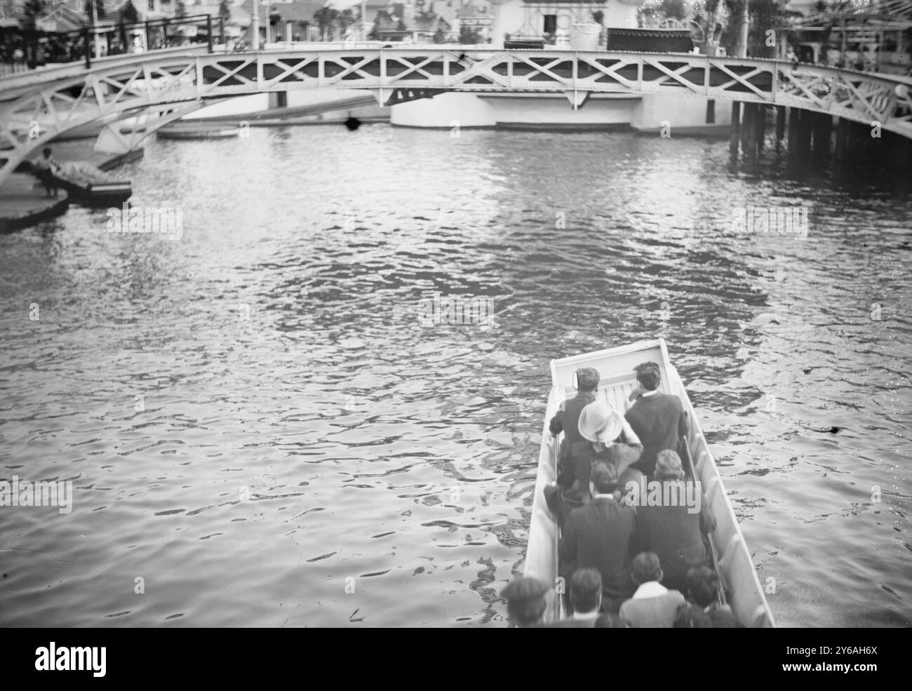 Chutes - Luna Park, Coney Island, tra CA. 1910 e CA. 1915, Coney Island, Glass negative, 1 negativo: Vetro; 5 x 7 pollici o più piccolo. Foto Stock