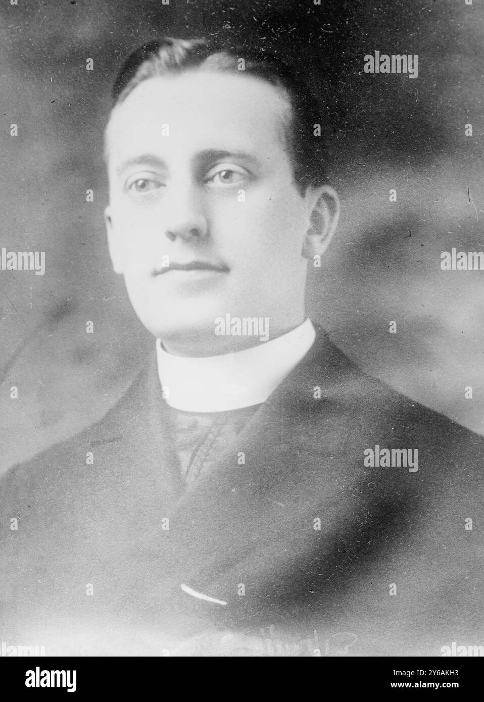 Hans B. Schmidt, la fotografia mostra Hans B. Schmidt, un prete cattolico che fu condannato per omicidio nel 1913 e giustiziato nel 1916., tra il 1910 ca. E il 1915 ca., Glass negatives, 1 negativo: Vetro; 5 x 7 pollici. o più piccolo. Foto Stock