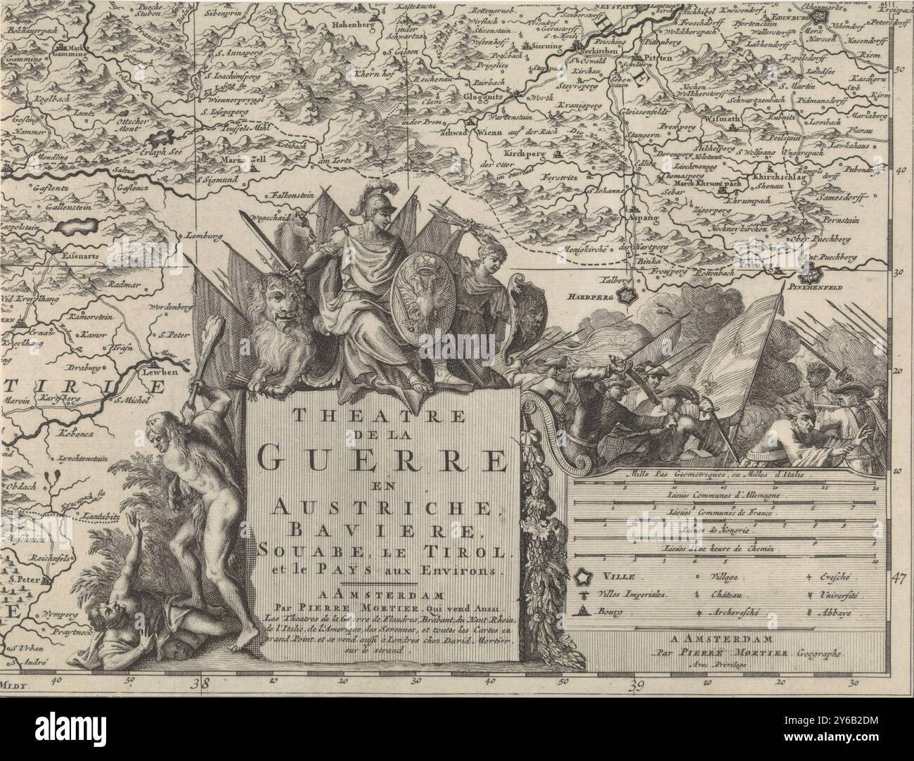 Mappa dell'Austria nord-orientale (foglio in basso a destra), Teatre de la Guerre en Austriche, Baviere, Souabe, le Tirol et le Pays aux Environs (titolo sull'oggetto), il titolo e la leggenda di una mappa di Austria, Baviera, Svevia e Tirolo . Parte inferiore destra della sezione con l'Austria nord-orientale sopra e sinistra. A sinistra del titolo c'è un uomo selvaggio che usa il suo club per abbattere un uomo la cui maschera è caduta. Sopra il titolo una figura allegorica con spada e scudo, sulla quale un'aquila a due teste con spada. A sinistra il leone olandese, a destra una donna con un fascio di frecce e uno scudo Foto Stock