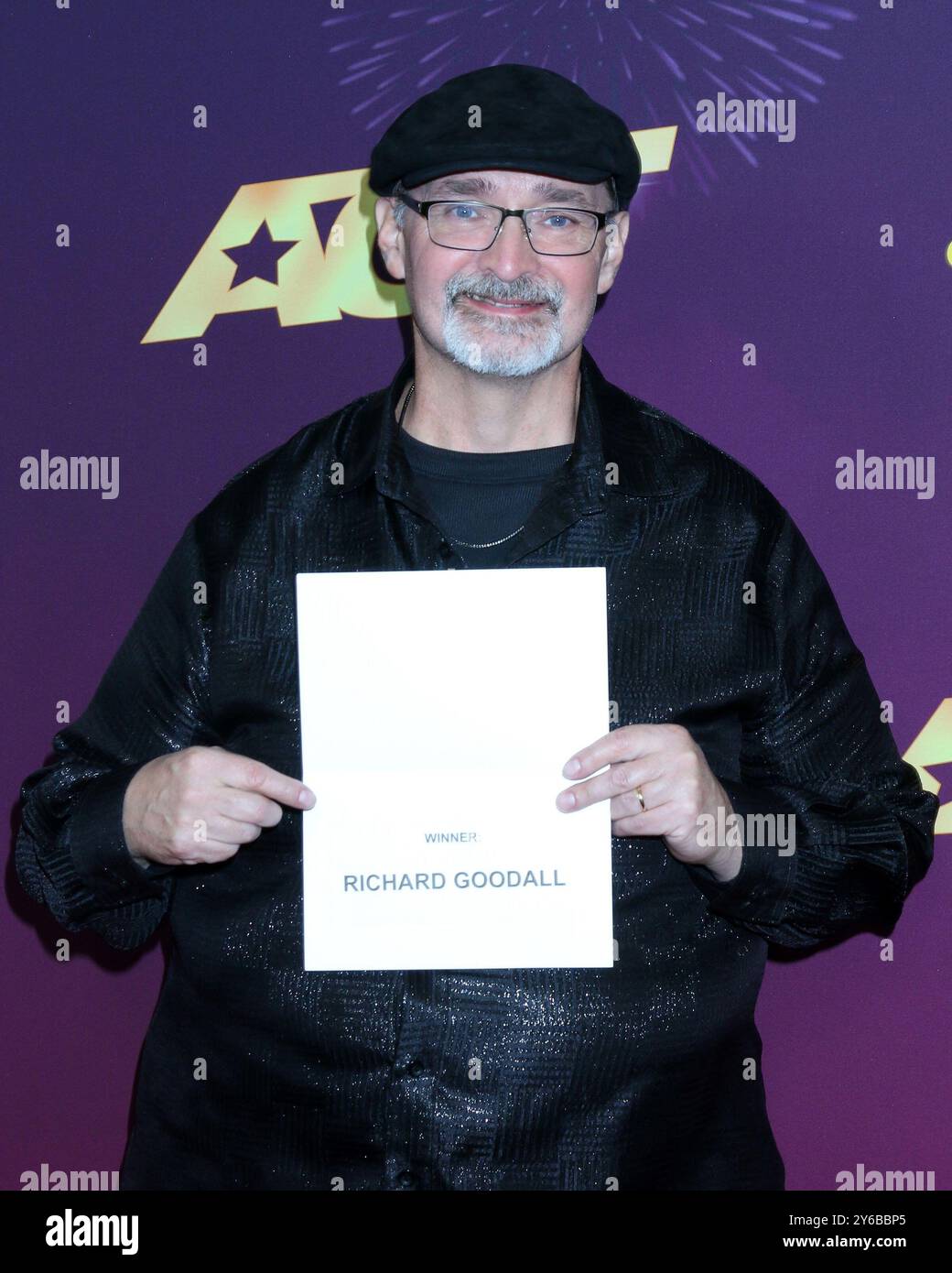 Richard Goodall agli arrivi per AMERICa'S GOT TALENT stagione 19 spettacolo dal vivo risultati finali Pre-tape + Winner's Red Carpet, Hotel Dena, Pasadena, CALIFORNIA, 19 settembre, 2024. foto di: Priscilla Grant/Everett Collection Foto Stock