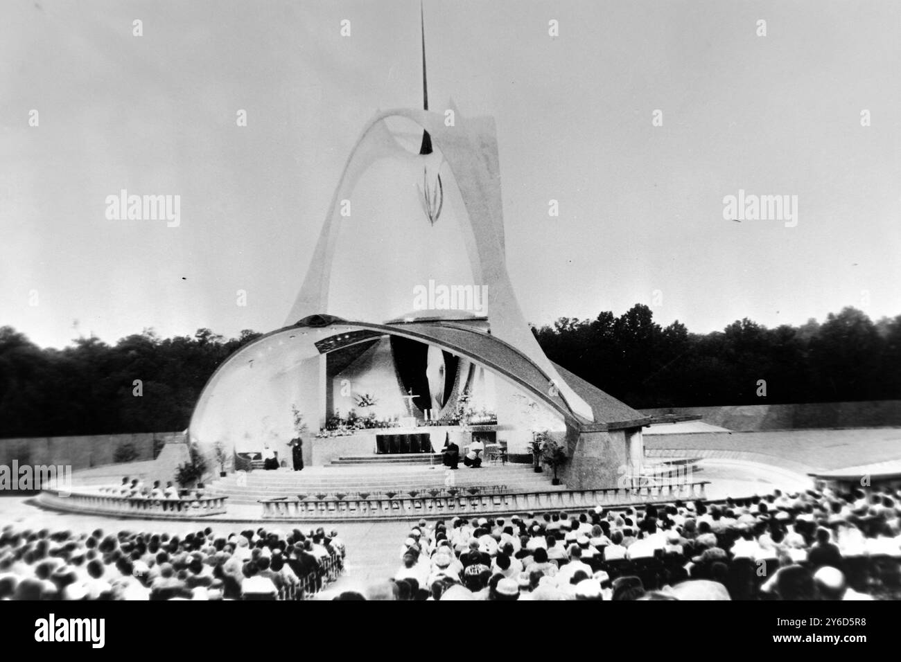 STATUA RELIGIOSA LADY OF SNEWS CHURCH A BELLEVILLE, USA; 3 AGOSTO 1963 Foto Stock