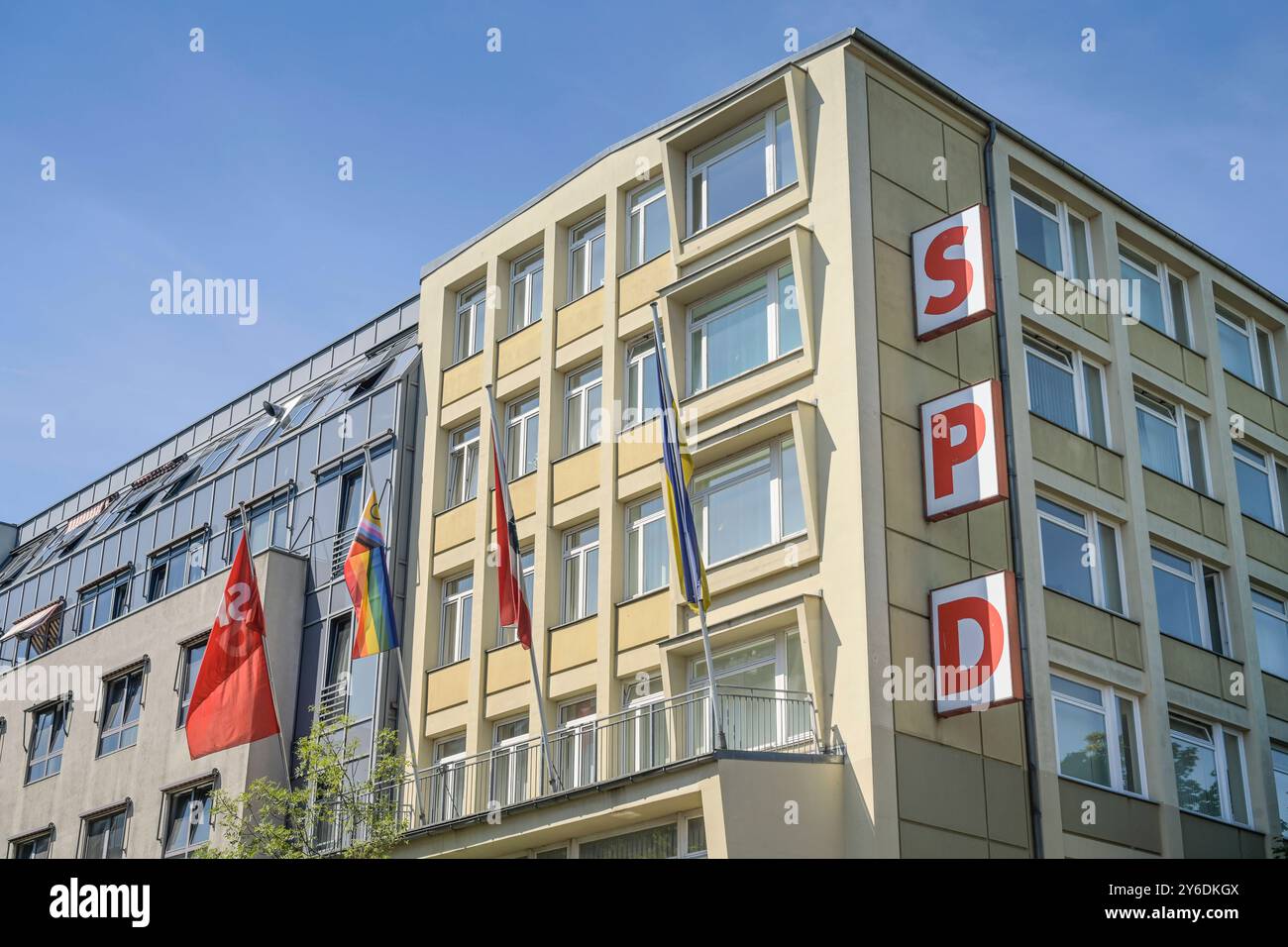 Kurt-Schumacher-Haus, Müllerstraße, matrimonio, Mitte, Berlino, Deutschland *** Kurt Schumacher Haus, Müllerstraße, matrimonio, Mitte, Berlino, Germania Foto Stock