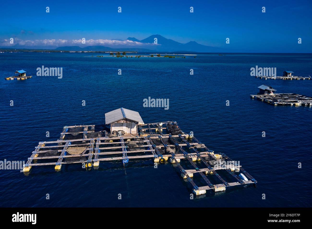 Indonesia, Bali, Gili Putih Sumberkima o spiaggia bianca nella parte occidentale dell'isola Foto Stock
