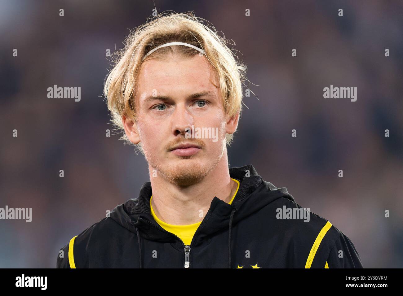 BRUGES, BELGIO - 18 SETTEMBRE: Julian Brandt del Borussia Dortmund durante la fase MD1 della UEFA Champions League 2024/25 tra il Club Brugge KV e il Borussia Dortmund a Jan Breydelstadion il 18 settembre 2024 a Bruges, Belgio. (Foto di Joris Verwijst/BSR Agency) Foto Stock