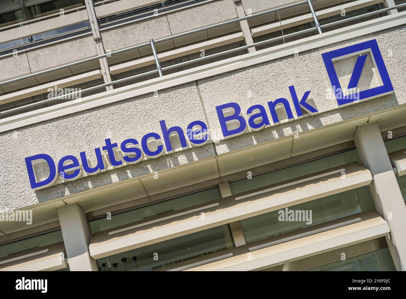 Deutsche Bank, otto-Suhr-Allee, Charlottenburg, Berlino, Deutschland *** Deutsche Bank, otto Suhr Allee, Charlottenburg, Berlino, Germania Foto Stock