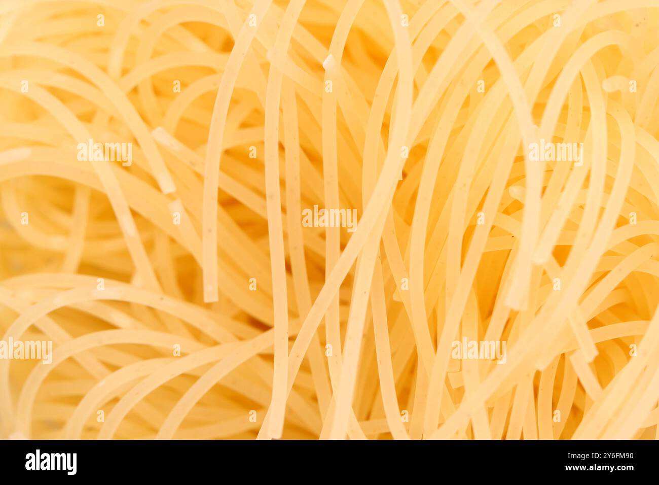 Uno sfondo di pasta capelli d angelo primo piano. Foto Stock