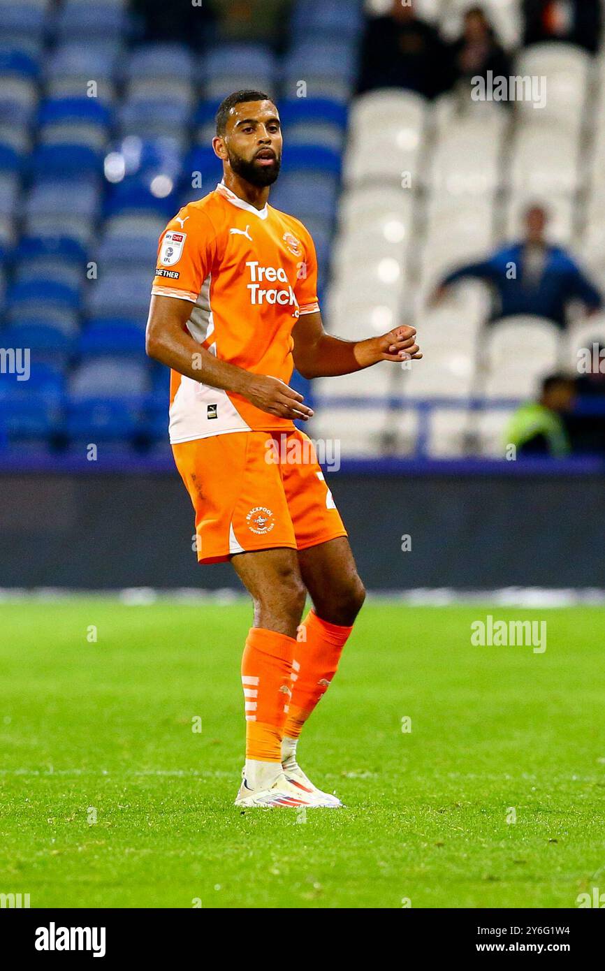 John Smith's Stadium, Huddersfield, Inghilterra - 24 settembre 2024 CJ Hamilton (22) di Blackpool - durante la partita Huddersfield Town contro Blackpool, Sky Bet League One, 2024/25, John Smith's Stadium, Huddersfield, Inghilterra - 24 settembre 2024 Credit: Arthur Haigh/WhiteRosePhotos/Alamy Live News Foto Stock