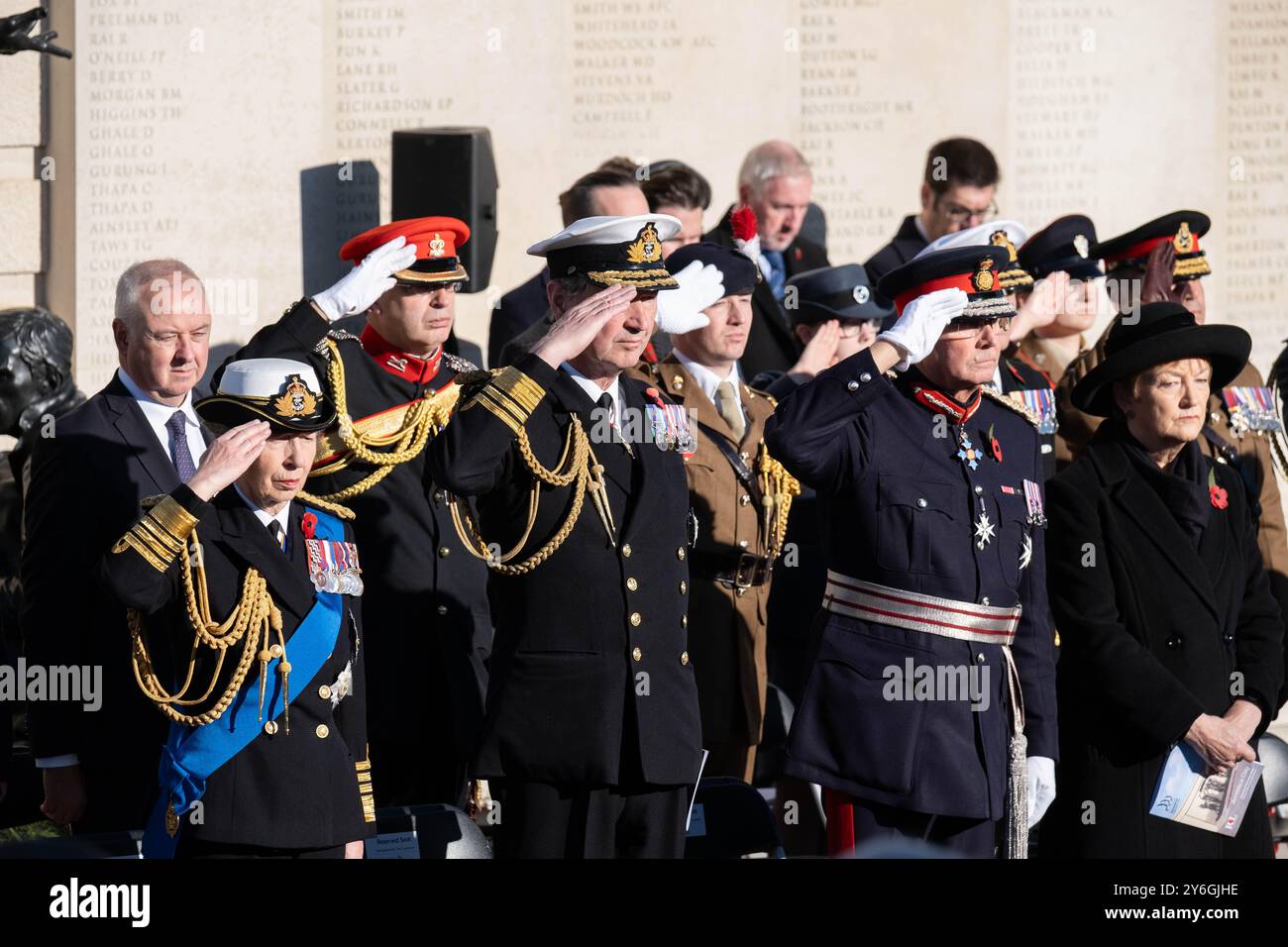 National Memorial Arboretum, Regno Unito. 11 novembre 2023. Sua altezza reale partecipa al servizio diurno dell'armistizio insieme a Ex Servicemen e donne Foto Stock