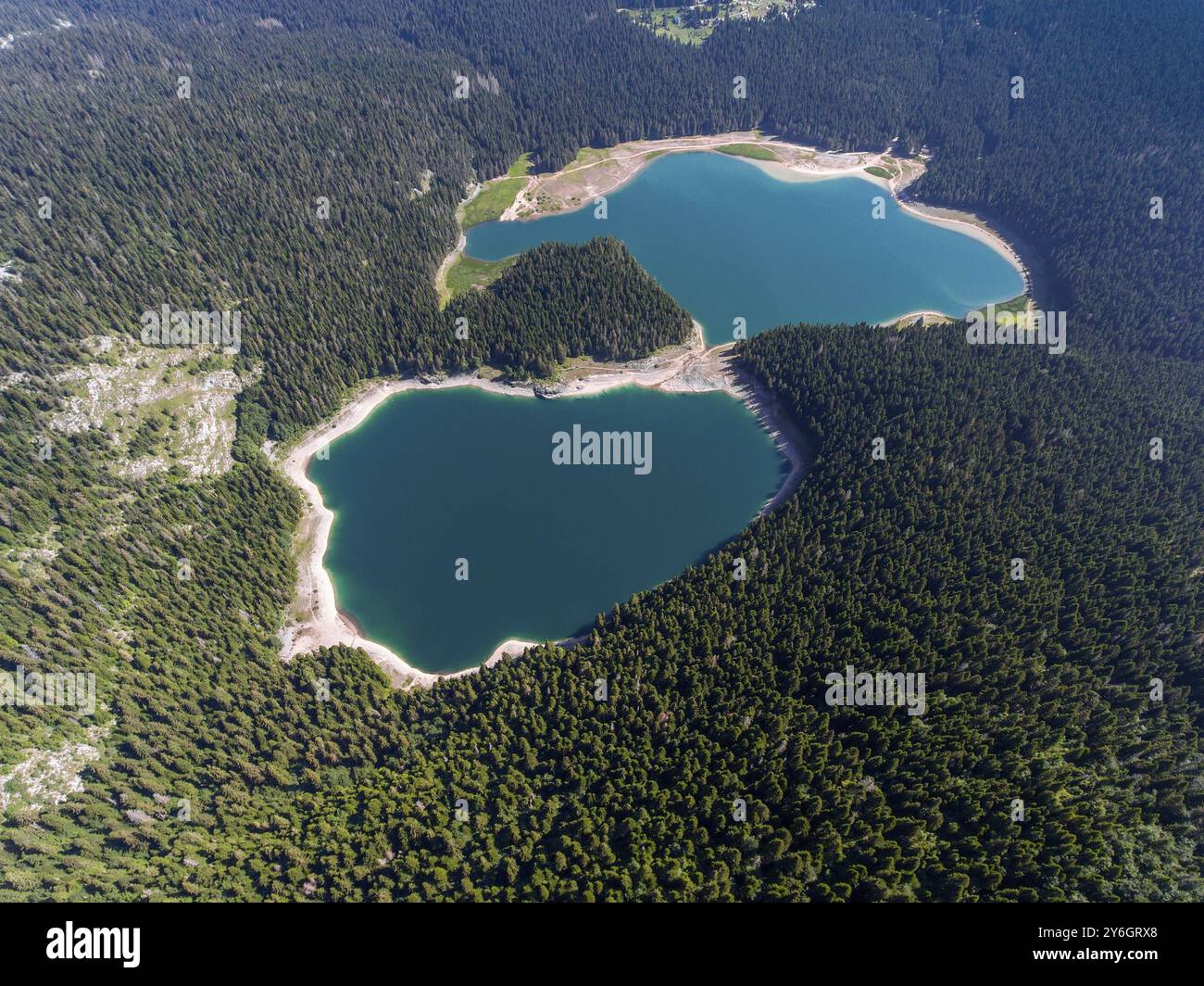 Vista aerea del Lago Nero nel parco Durmitor, Montenegro, Europa Foto Stock