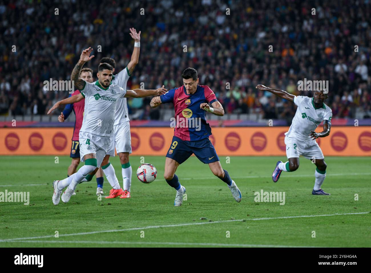 Barcellona, ESP. 25 settembre 2024. FC BARCELONA VS GETAFE CF. 25 settembre 2024 Robert Lewandowski (9) del FC Barcelona durante la partita tra FC Barcelona e Getafe CF corrispondente alla settima giornata di la Liga EA Sports allo Stadio Olimpico Lluis Companys di Montjuic a Barcellona, Spagna. Crediti: Rosdemora/Alamy Live News Foto Stock
