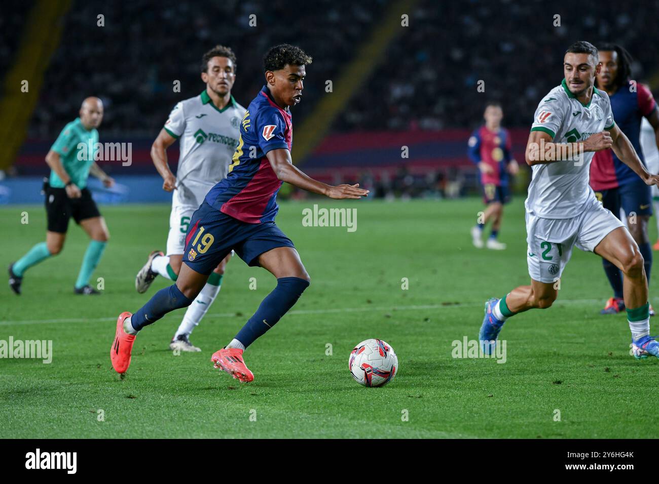 Barcellona, ESP. 25 settembre 2024. FC BARCELONA VS GETAFE CF. 25 settembre 2024 Lamine Yamal (19) del FC Barcelona durante la partita tra FC Barcelona e Getafe CF corrispondente al settimo giorno della Liga EA Sports allo Stadio Olimpico Lluis Companys di Montjuic a Barcellona, Spagna. Crediti: Rosdemora/Alamy Live News Foto Stock