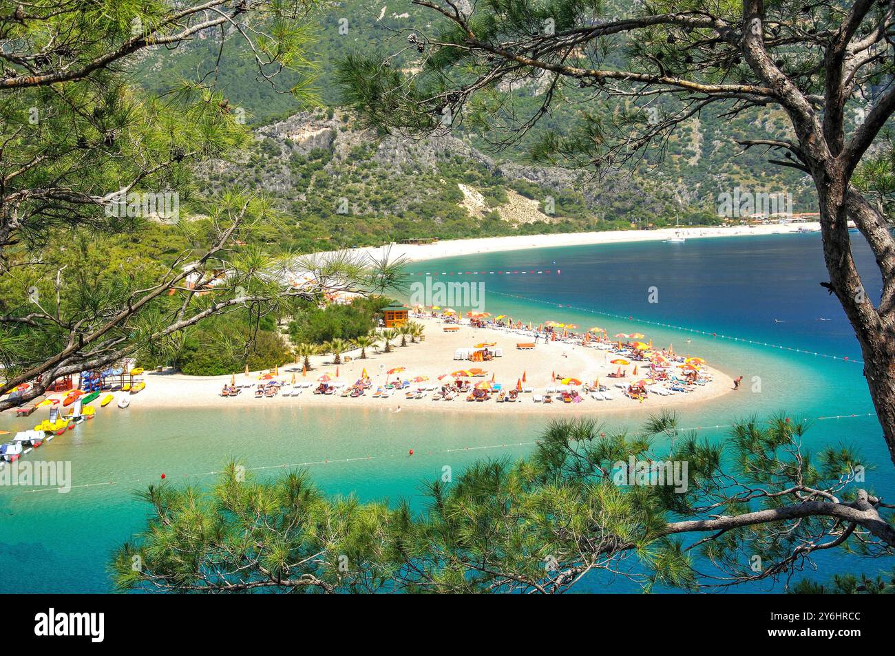 Blue Lagoon Beach, Oludeniz, provincia di Mugla, Repubblica di Türkiye Foto Stock