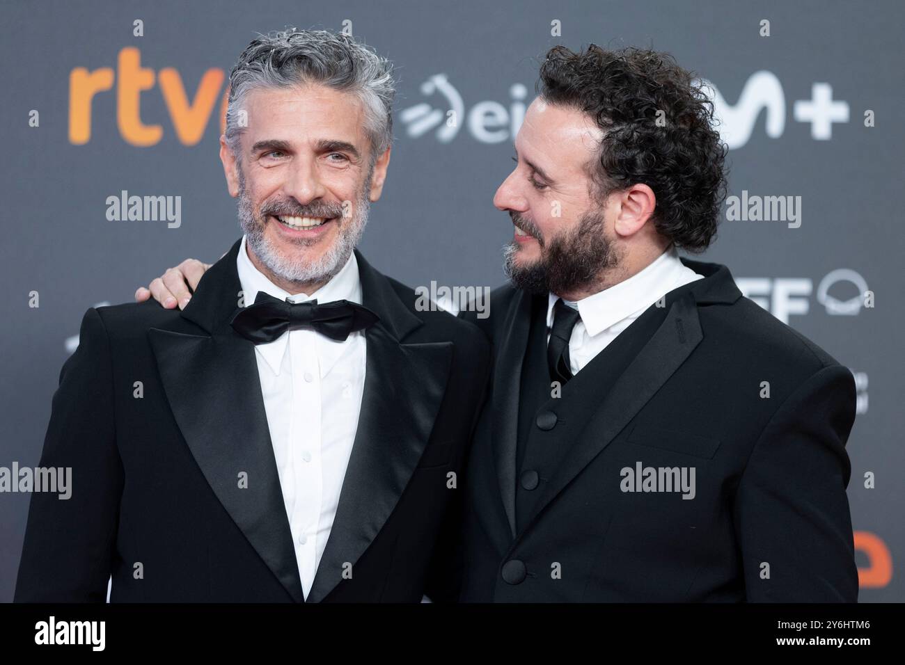 Leonardo Sbaraglia e Diego Lerman hanno partecipato alla prima di Red Carpet modi El Hombre Que Amaba los Platos Voladores durante il 72° Festival Internazionale del Cinema di San Sebastian al Palazzo Kursaal il 24 settembre 2024 a Donostia / San Sebastian, Spagna. Foto Stock