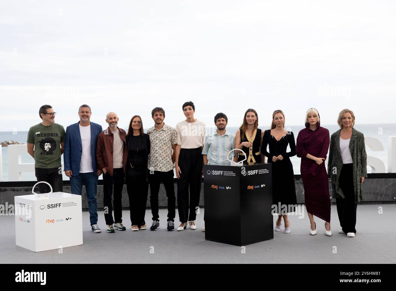 Isabel Peña, Pedro Martín Calero, Mathilde Ollivier, Ester Expósito e Malena Villa hanno partecipato a "El Llanto" Photocall durante il 72° Festival Internazionale del Cinema di San Sebastian al Palazzo Kursaal il 25 settembre 2024 a Donostia / San Sebastian, Spagna. Foto Stock