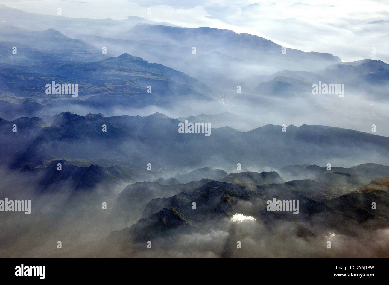 Vista aerea delle Alpi italiane da aeromobili, Italia Foto Stock