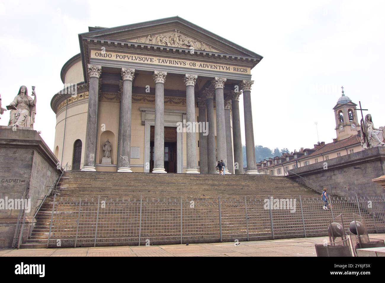 Gran madre di Dio, Torino. Questa chiesa è apparsa nel film Italian Job del 1969. I Mini coopers sono stati caratterizzati da un gatecrashing di un matrimonio. Foto Stock