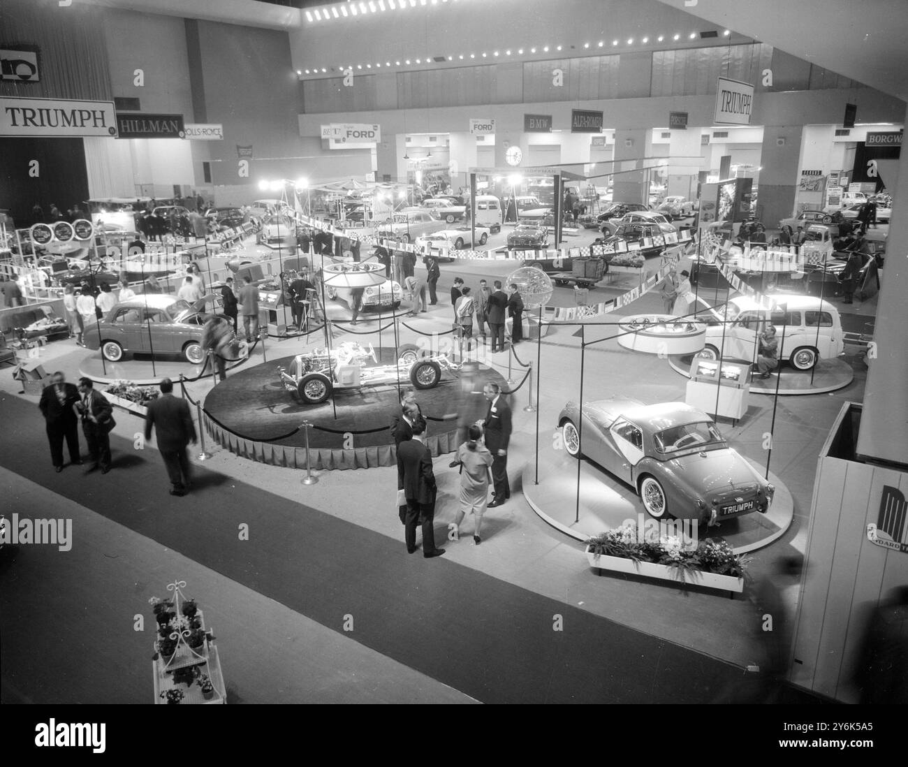 New York USA Salone Internazionale dell'automobile di New York . Veiw della sezione britannica dello spettacolo . 7 aprile 1958 Foto Stock